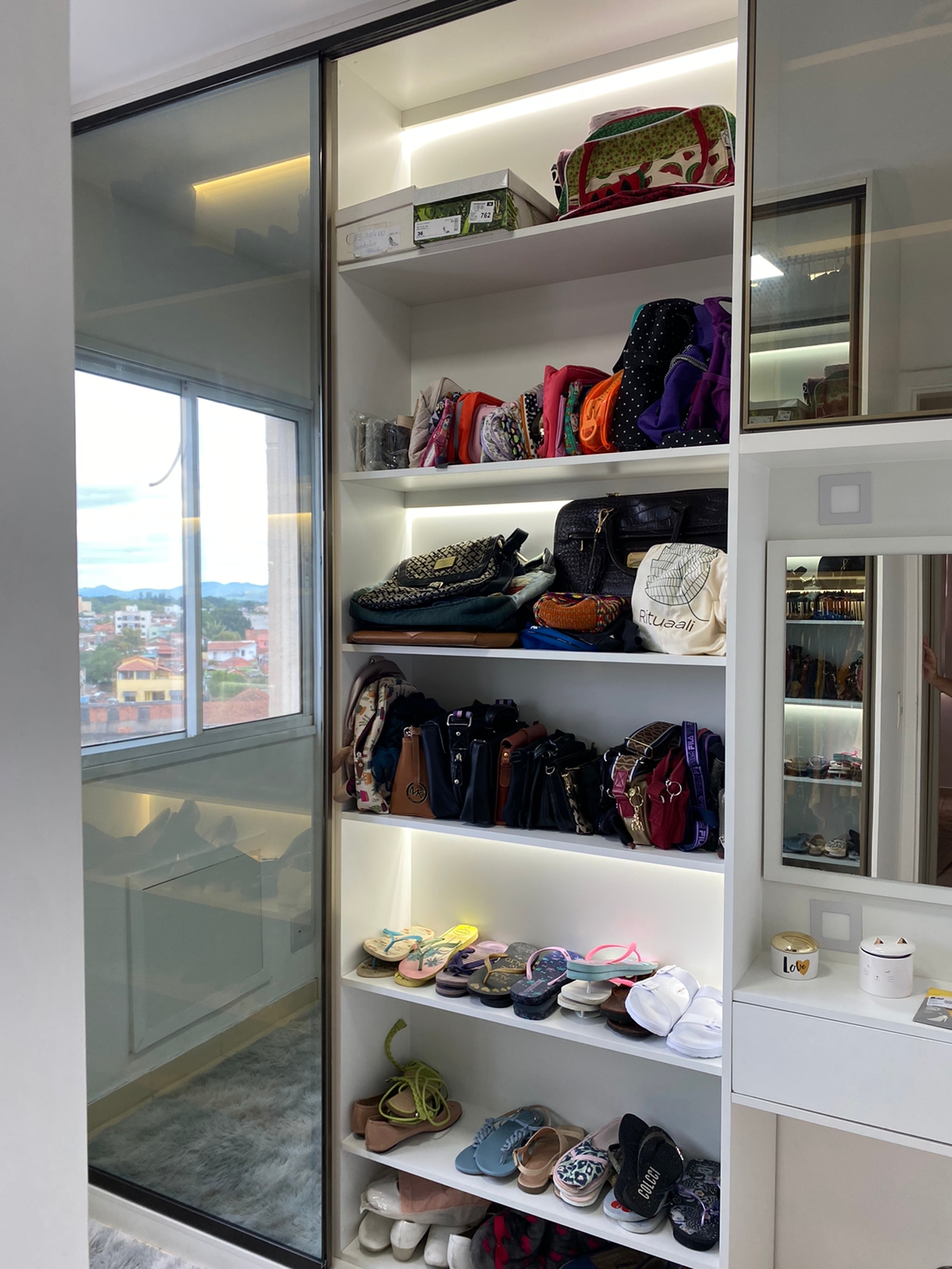 Detalhe de quarto planejado